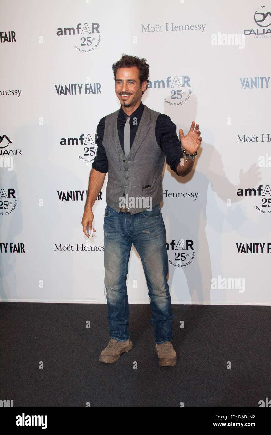 Israeli model Raz Degan attends the 2011 amfAR Milano Gala, Auction