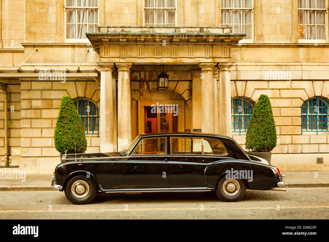 Rolls-Royce on the drive of a Mansion House,London,England Stock Photo