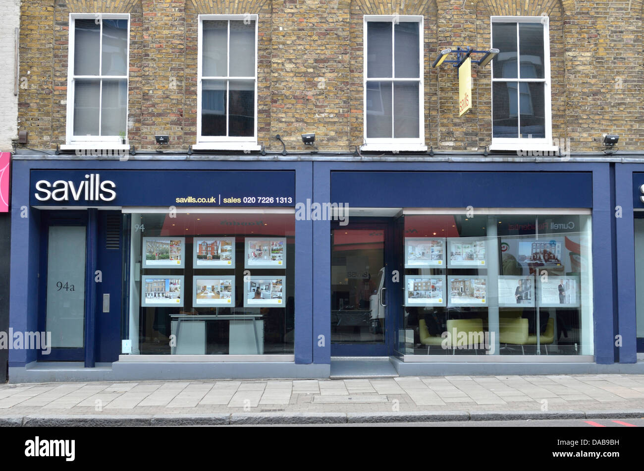 Savills estate agents in Upper Street, Islington, London, UK Stock