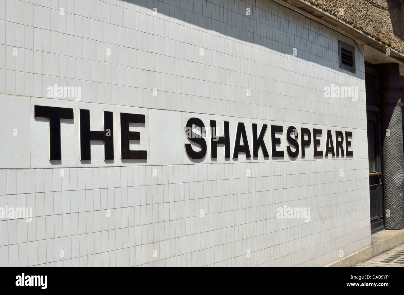 The Shakespeare pub in Goswell Road, Barbican, London, UK Stock Photo