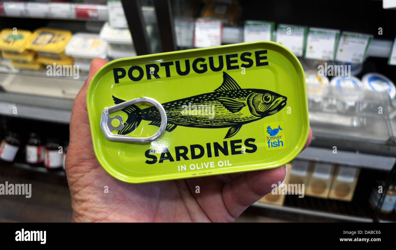 Portuguese sardines tin hires stock photography and images Alamy