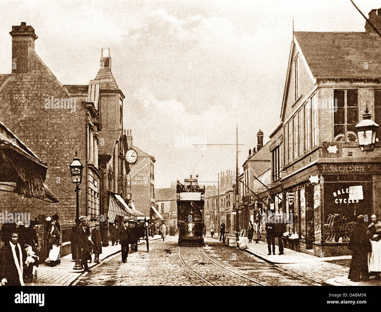 Castleford Carlton Street early 1900s Stock Photo Alamy