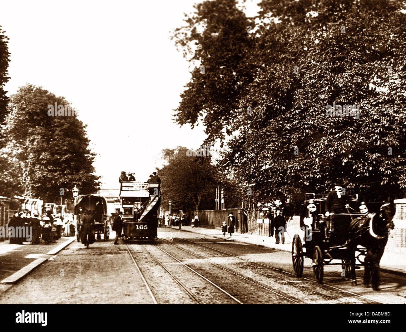 Balham high road hires stock photography and images Alamy