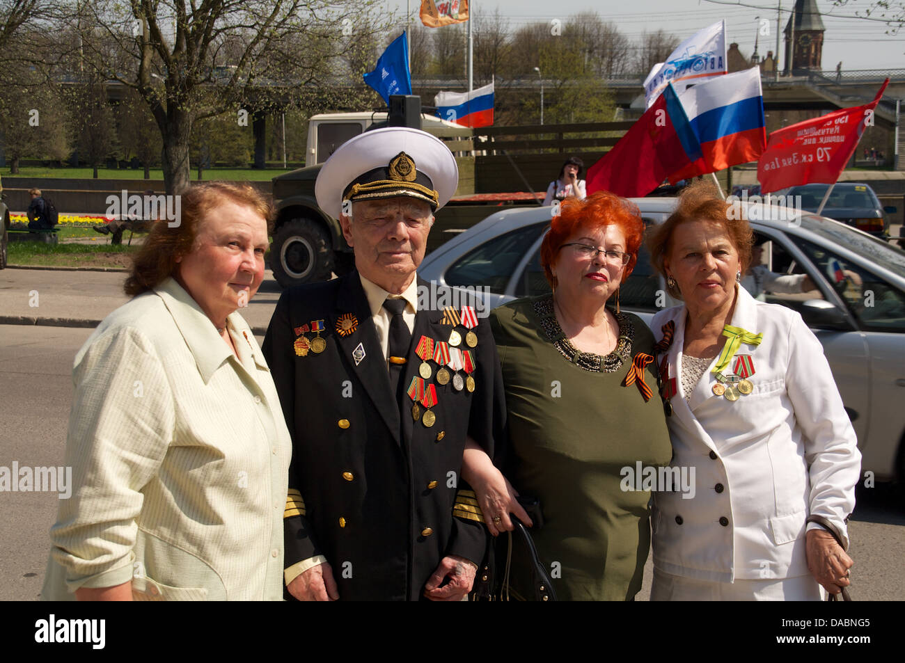 veterans of the World War II with medals Stock Photo - Alamy