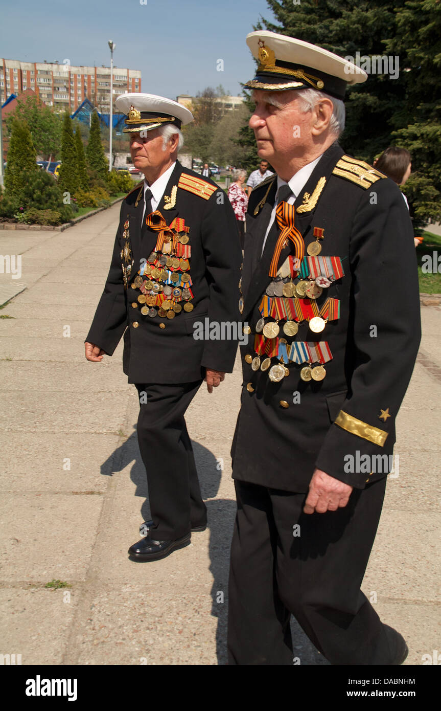 veterans of the World War II with medals Stock Photo - Alamy