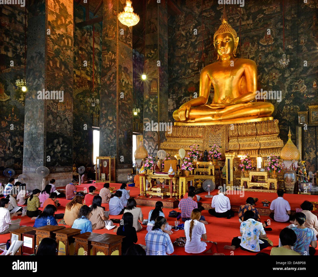 Iinterior of main viharn of Wat Suthat, Bangkok, Thailand, Southeast Asia, Asia Stock Photo