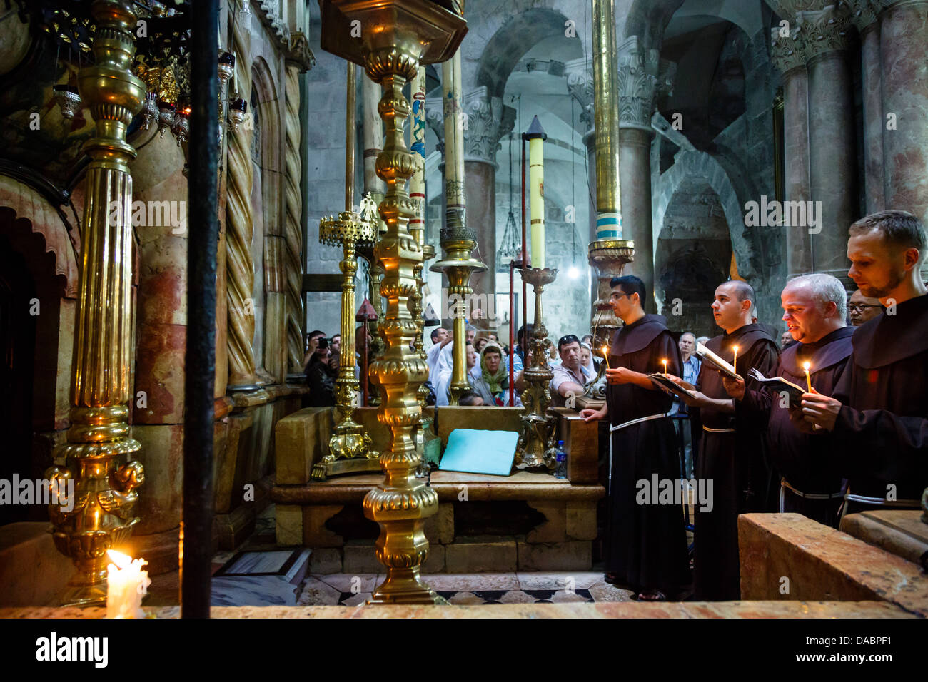 Franciscan monks at the Church of the Holy Sepulchre in the Old City, Jerusalem, Israel, Middle East Stock Photo