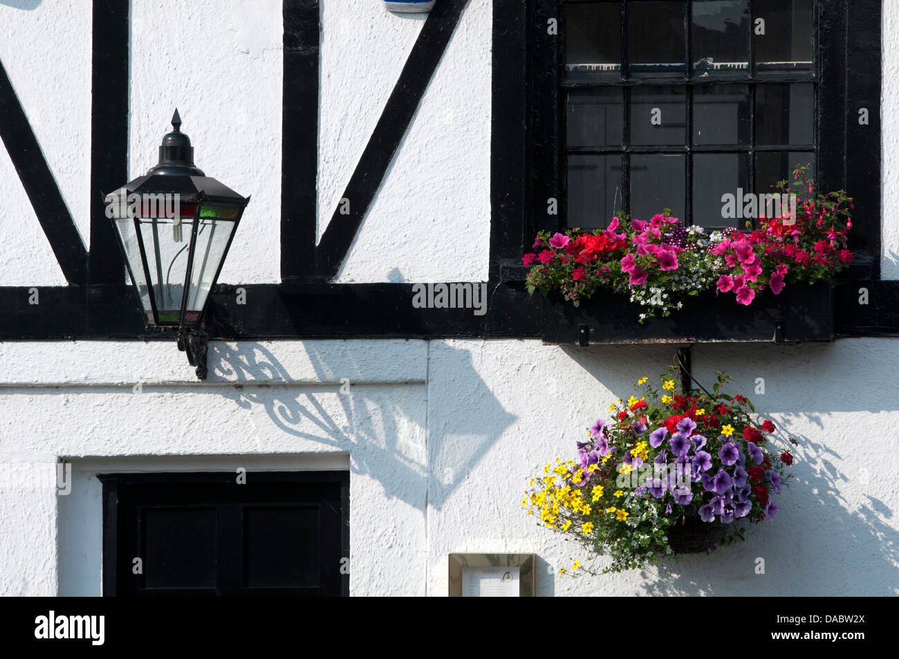 The Six Bells pub, Thame, Oxfordshire, UK Stock Photo