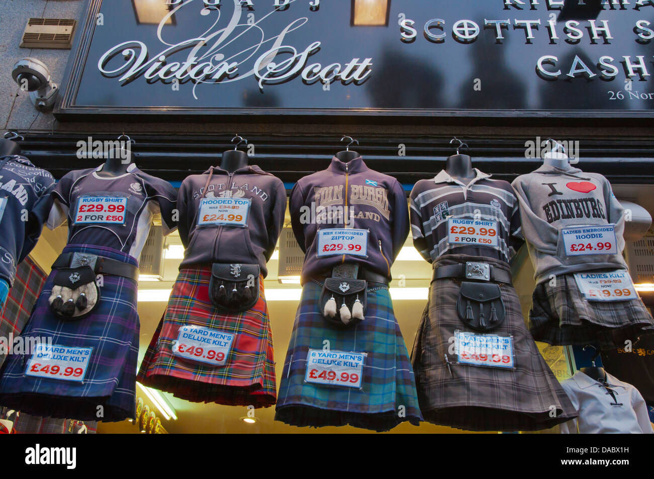 Edinburgh Kilt Shop Stock Photos & Edinburgh Kilt Shop Stock Images Alamy
