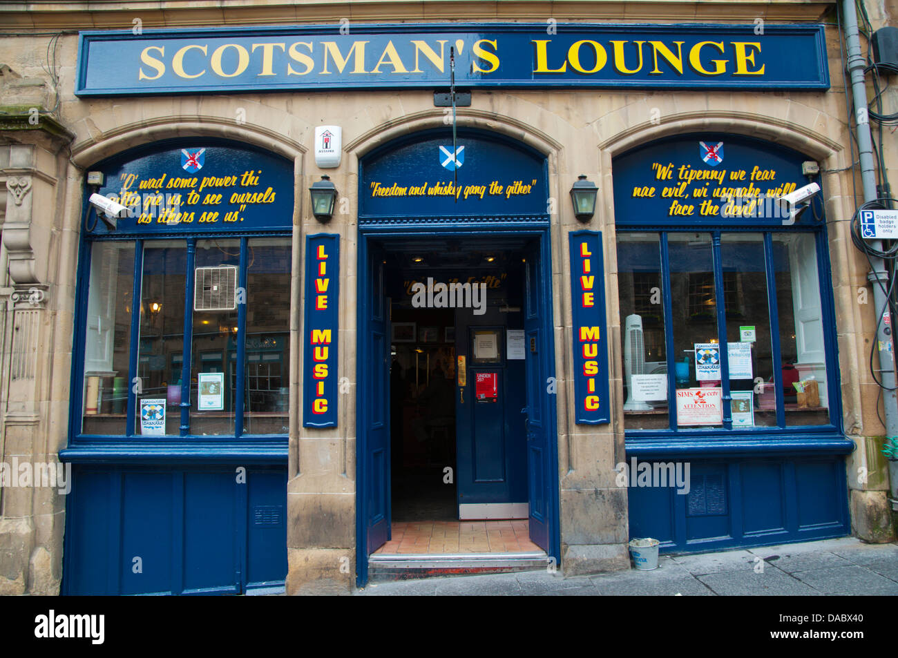 Scotsman's Lounge pub restaurant exterior Cockburn street old town Edinburgh Scotland Britain UK Europe Stock Photo