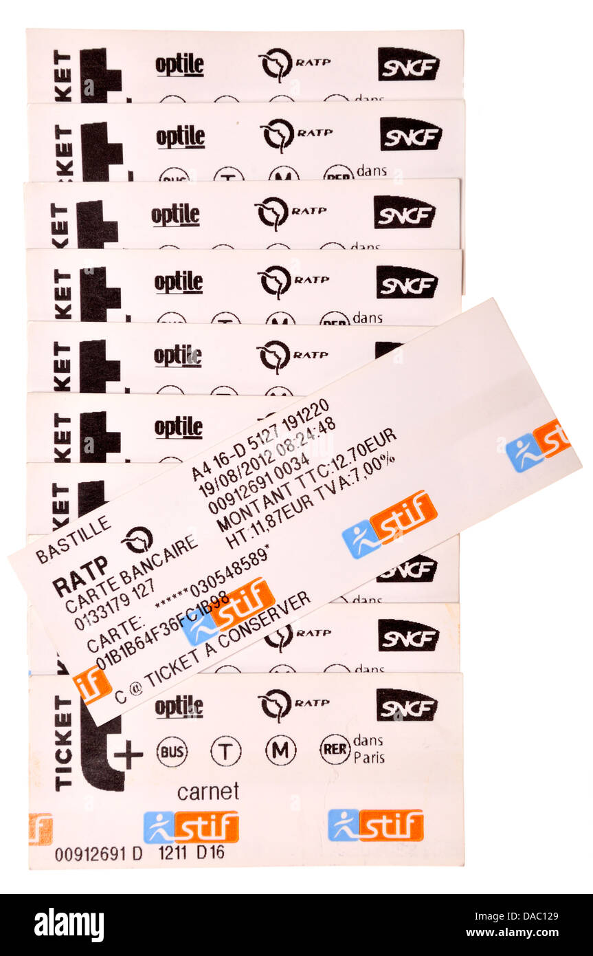 Paris metro tickets. A 'carnet' - 10 tickets bought together at discount,  with receipt Stock Photo - Alamy