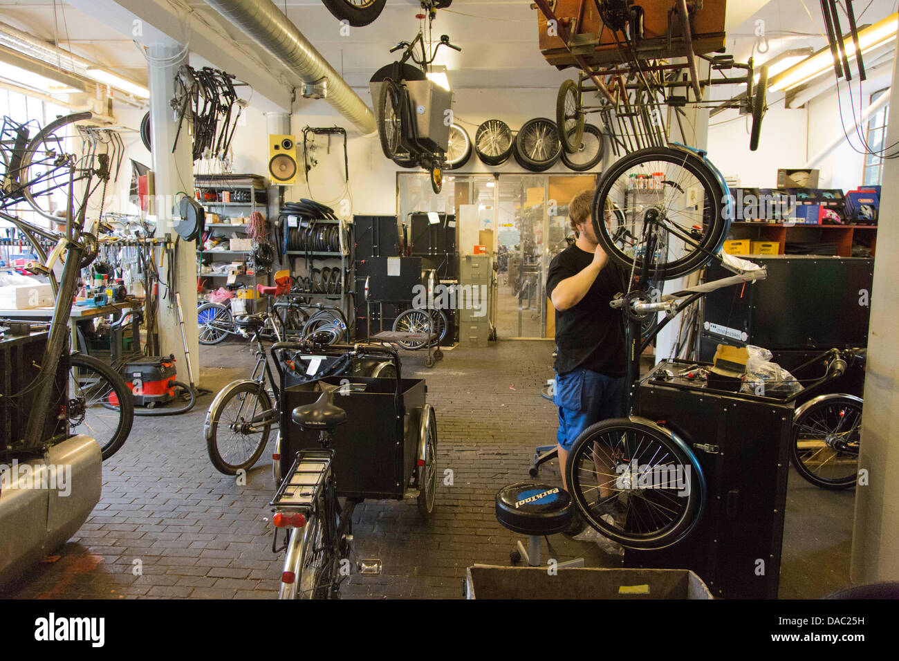 bike workshop design