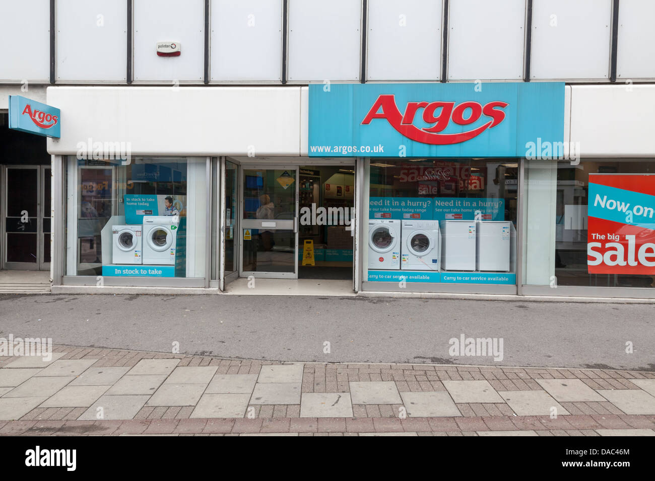Argos High Street Shop in Worksop, Nottinghamshire, England Stock Photo