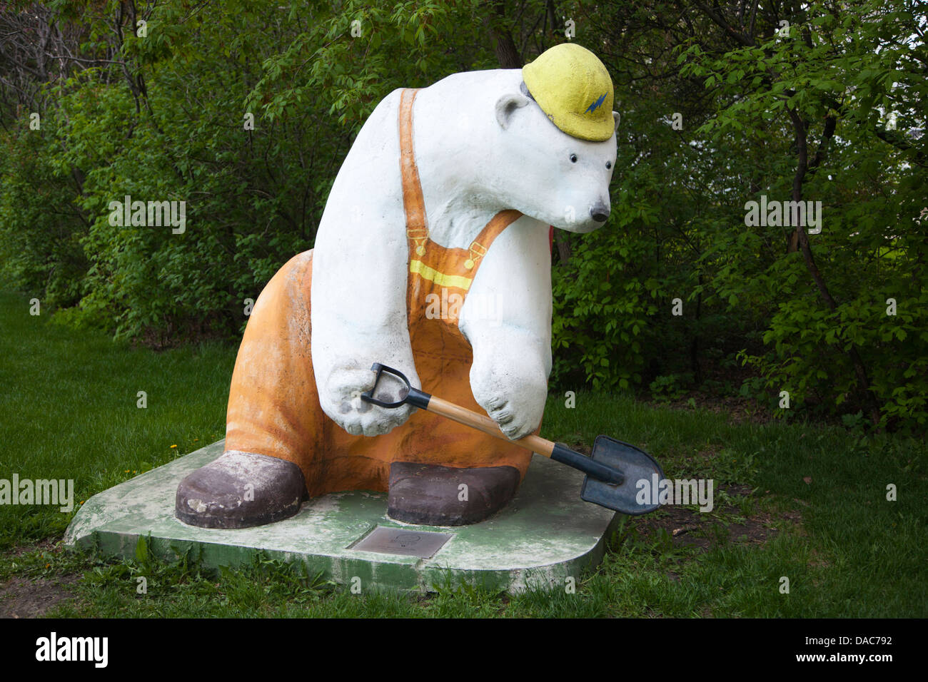 ▷ Bear XXL by Art Pej, 2023, Sculpture