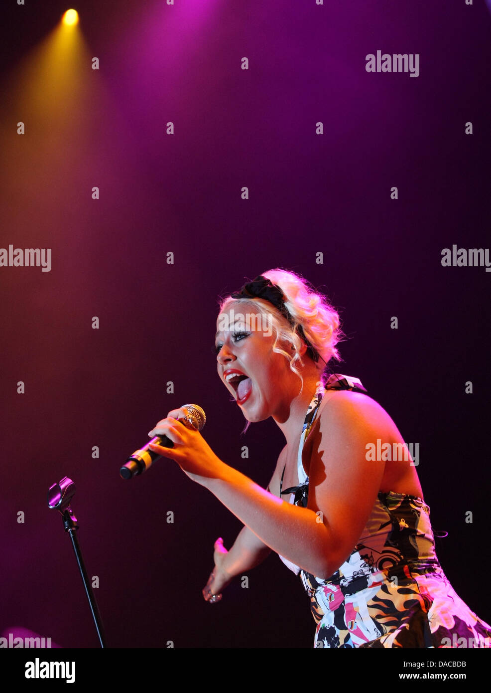 The Rocker Amelia AMELIA LILY ROCK ASSEMBLY 2013 WEMBLEY ARENA LONDON ENGLAND 10 July ...