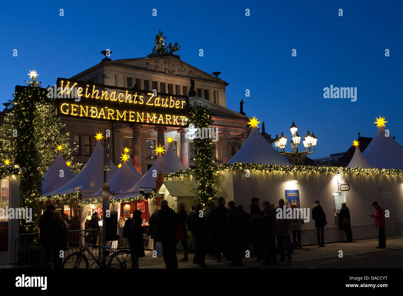 Weihnachtszauber Gendarmenmarkt, Christmas Market, Berlin, Germany Stock Photo - Alamy