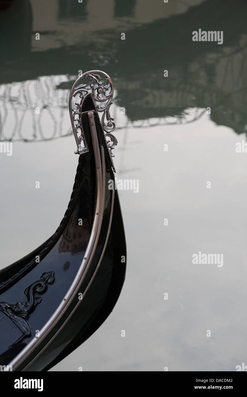 Gondola venice italy hi-res stock photography and images - Alamy