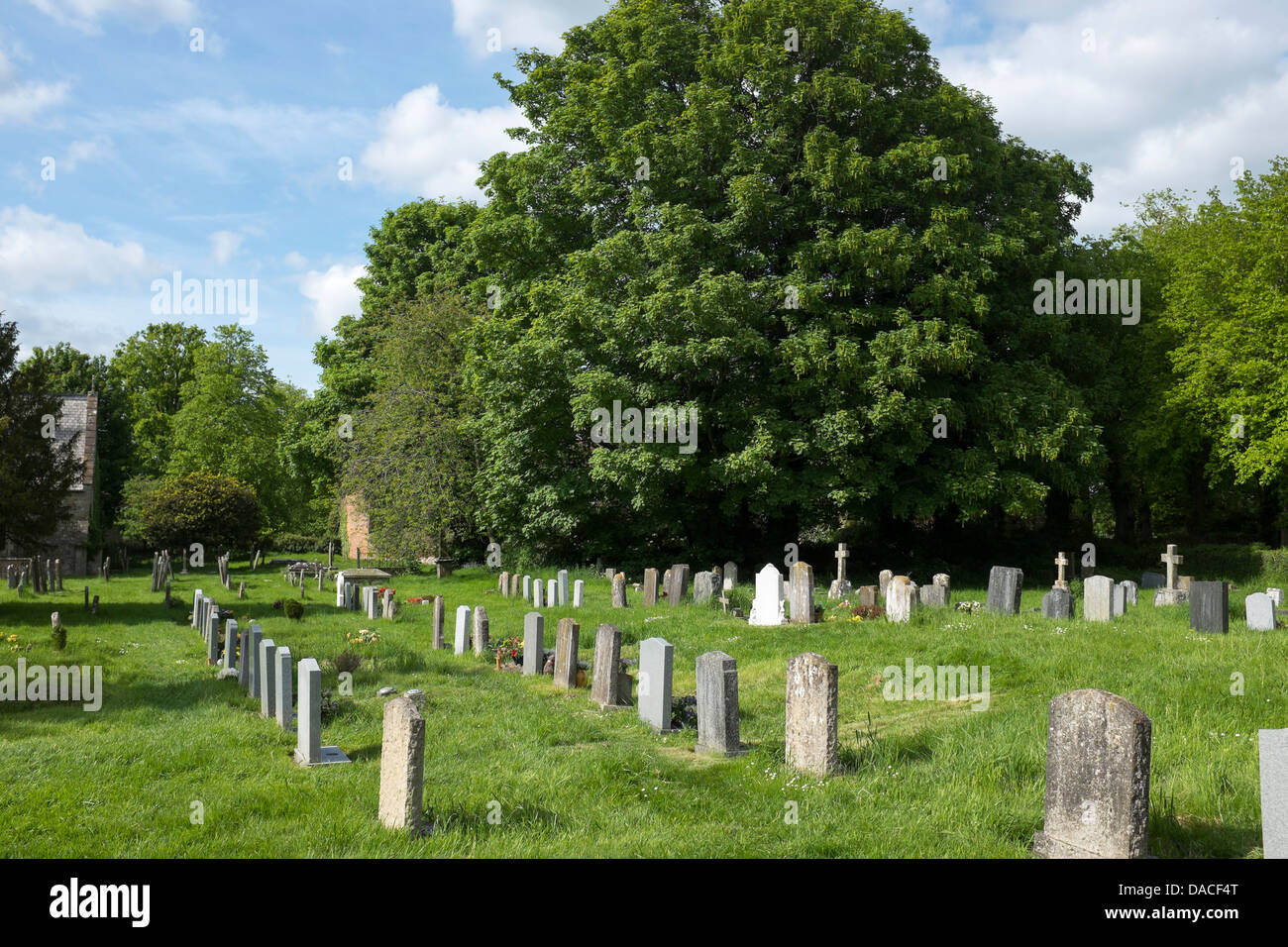 Graveyard of St James Church Avebury Stock Photo