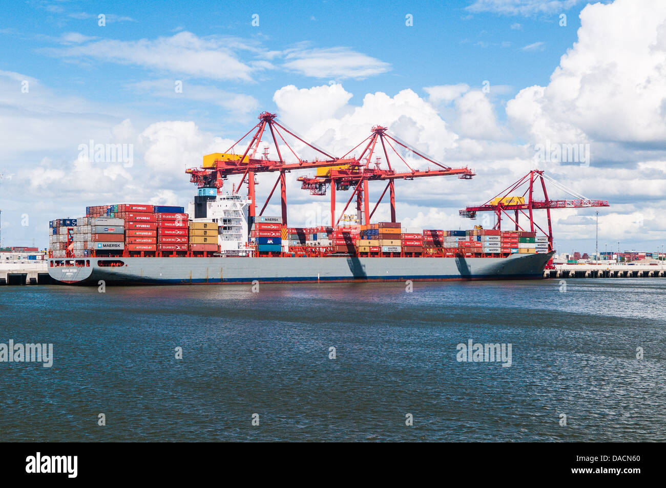 Container ships hires stock photography and images Alamy