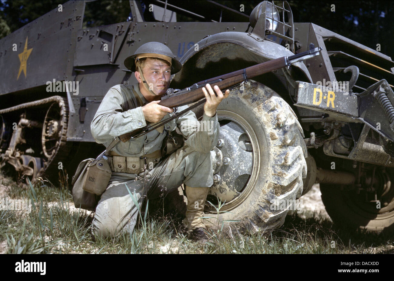 GARAND RIFLE US infantry soldier with the Garand MI semi-automatic rifle at Fort Knox in 1942 Stock Photo