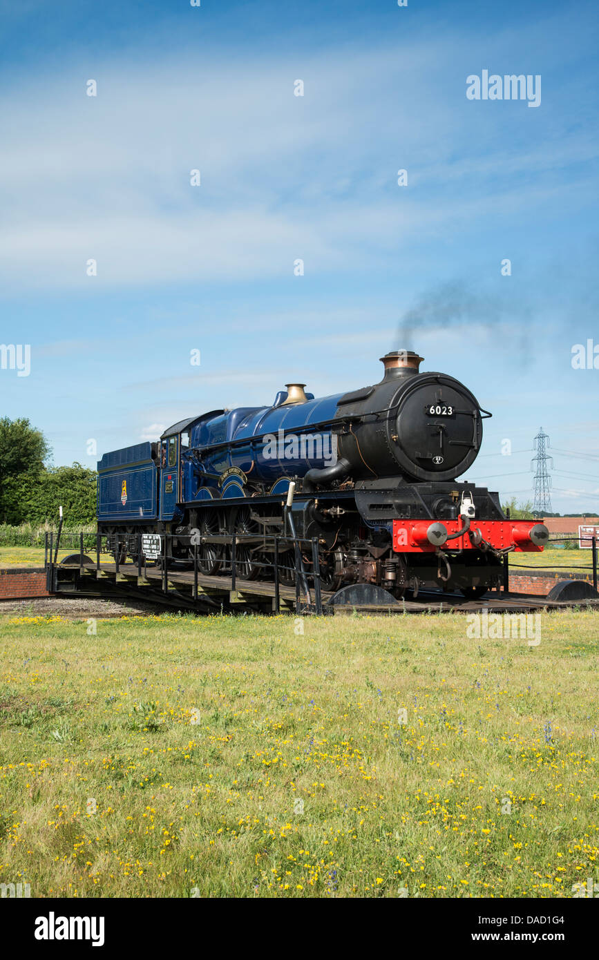 Historic Steam Locomotive 6023 King Edward II on the turntable at Didcot Railway Centre. Stock Photo