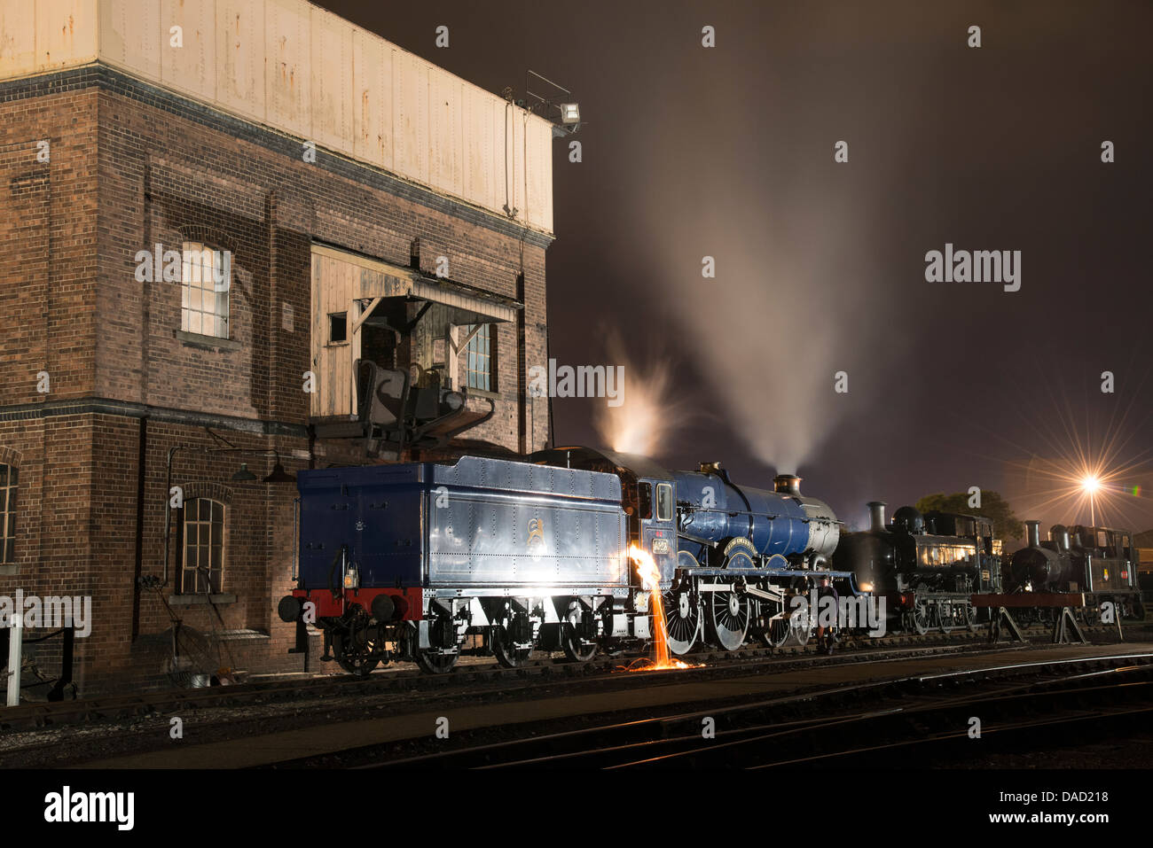 locomotive With locomotive at night hi-res stock photography and images - Alamy