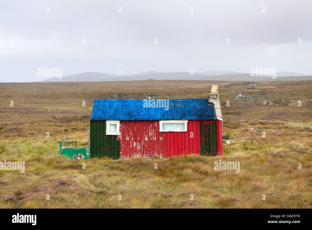 Shieling, a building once used by farmers while grazing their livestock, near Carloway, Isle of Lewis, Outer Hebrides, Scotland Stock Photo