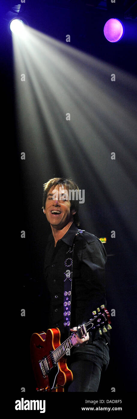 Per Gessle of the Swedish pop music duo Roxette is pictured during the first concert of his Germany tour at the Olympics Hall in Munich, Germany, 11 October 2011. Photo: Frank Leonhardt Stock Photo