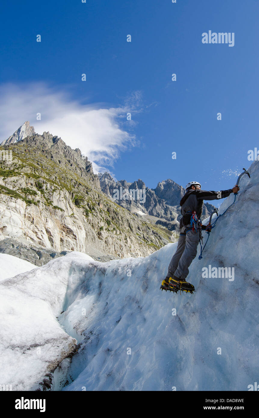 Ice climber sports hi-res stock photography and images - Alamy