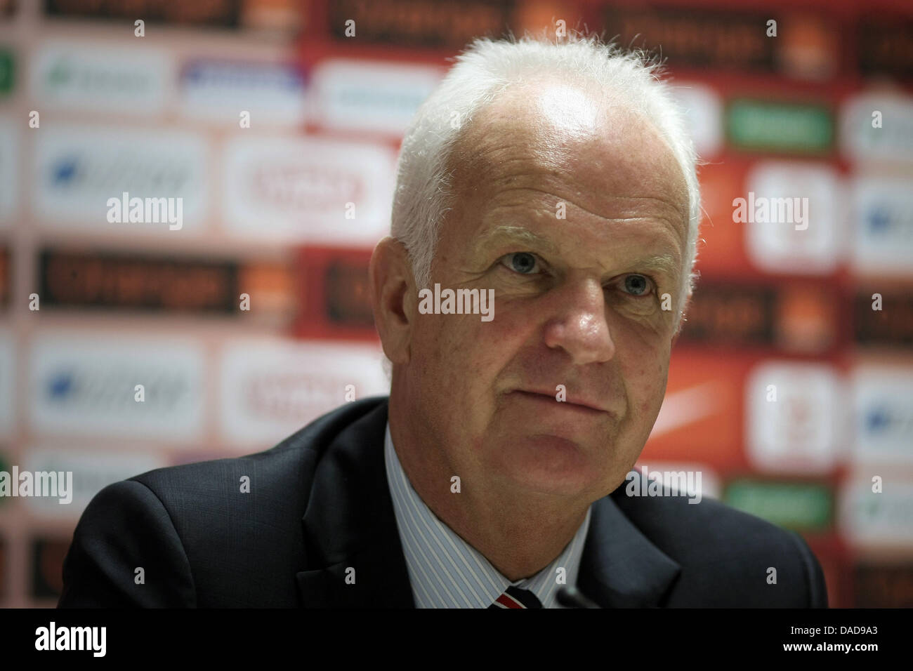 Belarus' coach Bernd Stange seen at a press-conference after the international friendly soccer match between Poland and Belarus at the Brita Arena in Wiesbaden, Germany, 11 October 2011. Photo: Fredrik von Erichsen dpa/lhe Stock Photo