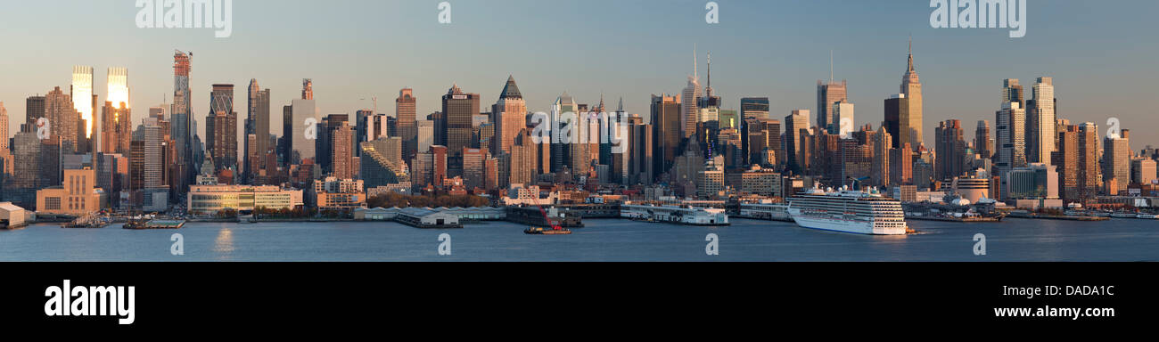 Panoramic view from Weehawken, New Jersey to Manhattan, New York City, USA Stock Photo