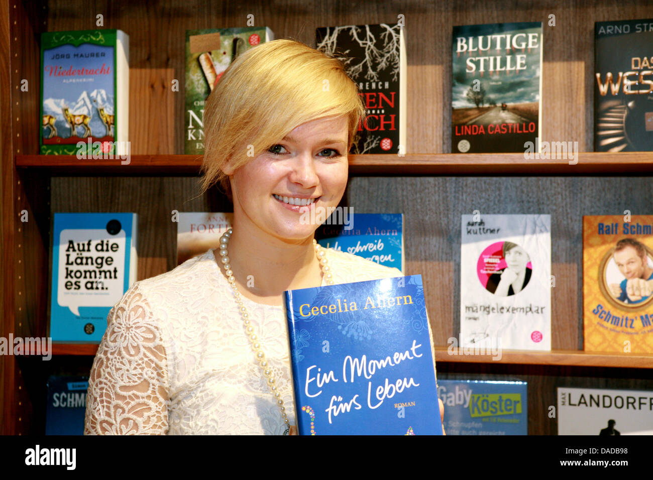 Biography and creativity of the Irish writer Cecilia Ahern Biography and creativity of the Irish writer Cecilia Ahern