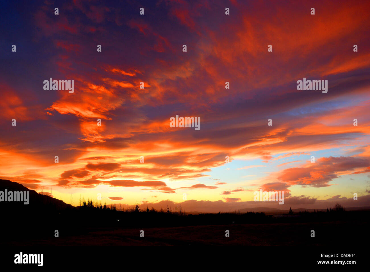 Sunset dramatic fire hi-res stock photography and images - Alamy