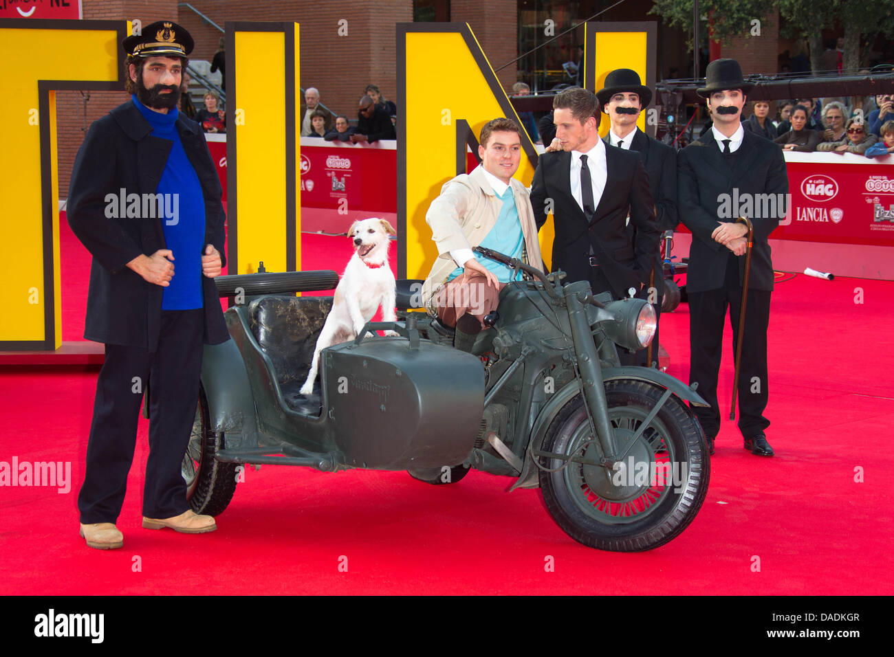 British actor Jamie Bell (3rd from R)and costume characters attend the premiere of his new film 'The Adventures Of Tin Tin' during the 6th International Rome Film Festival at Auditorium Parco Della Musica in Rome, Italy, on 28 October 2011. Photo: Hubert Boesl Stock Photo