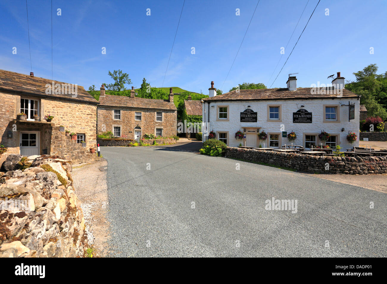 The Fox and Hounds pub in Starbotton, Wharfedale, North Yorkshire, Yorkshire Dales National Park, England, UK. Stock Photo