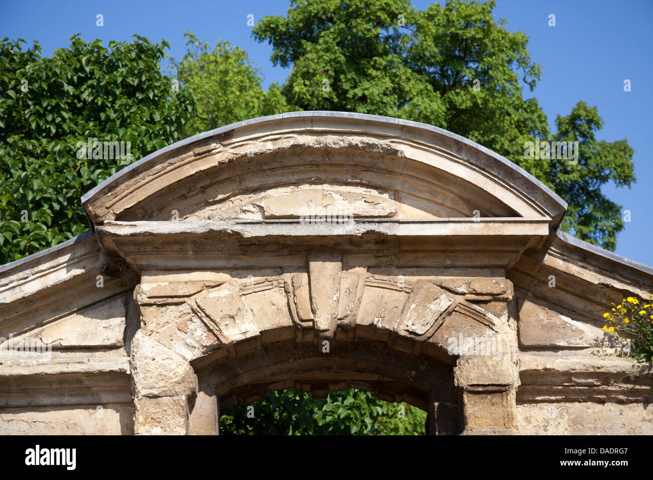 Botanic garden oxford archway hi-res stock photography and images - Alamy