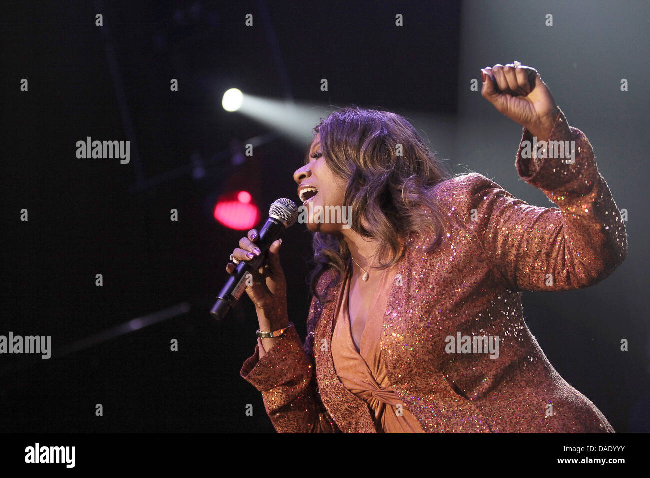 Gloria gaynor hi-res stock photography and images - Alamy