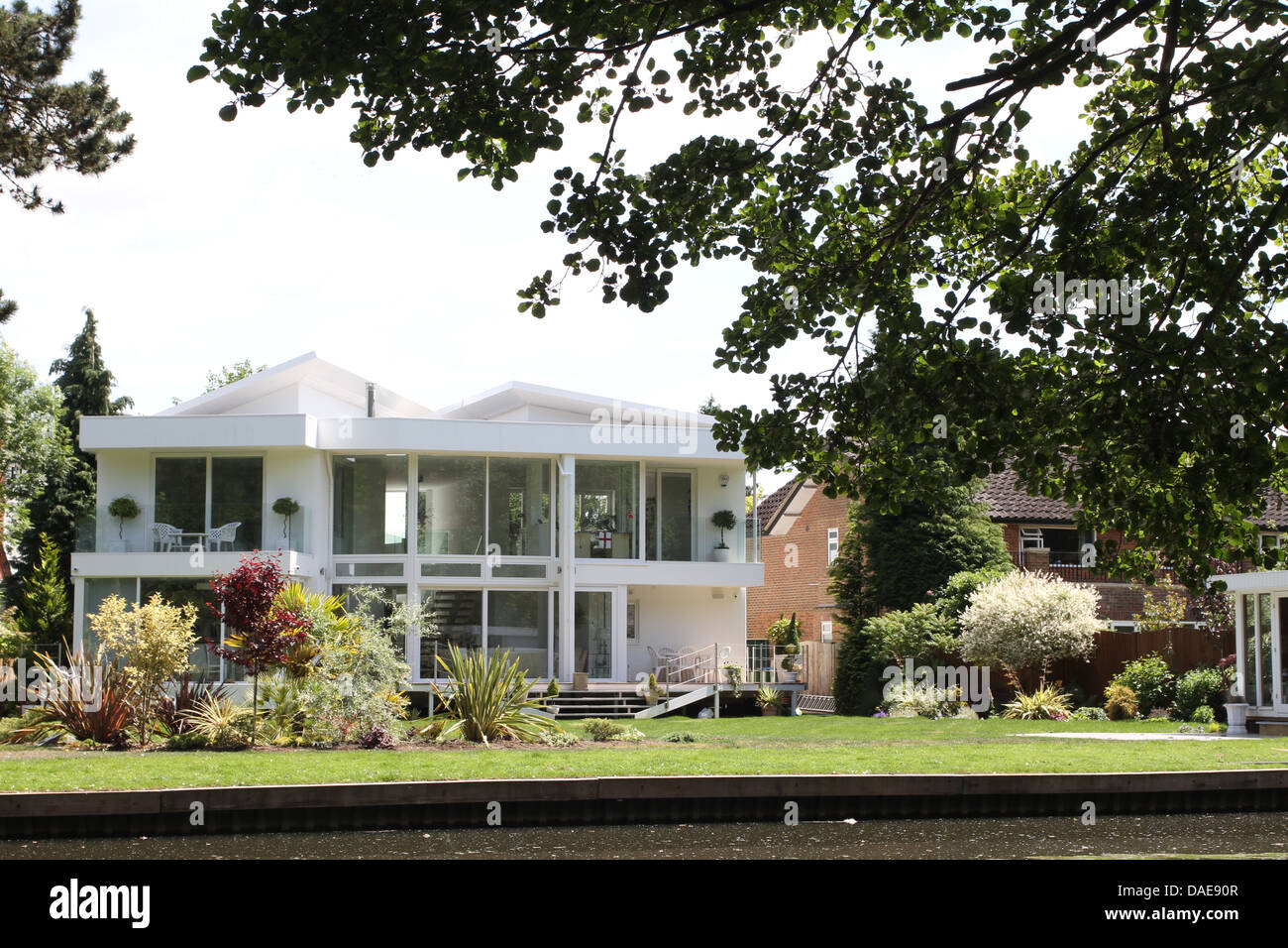 Weybridge houses by the River Wey Stock Photo Alamy