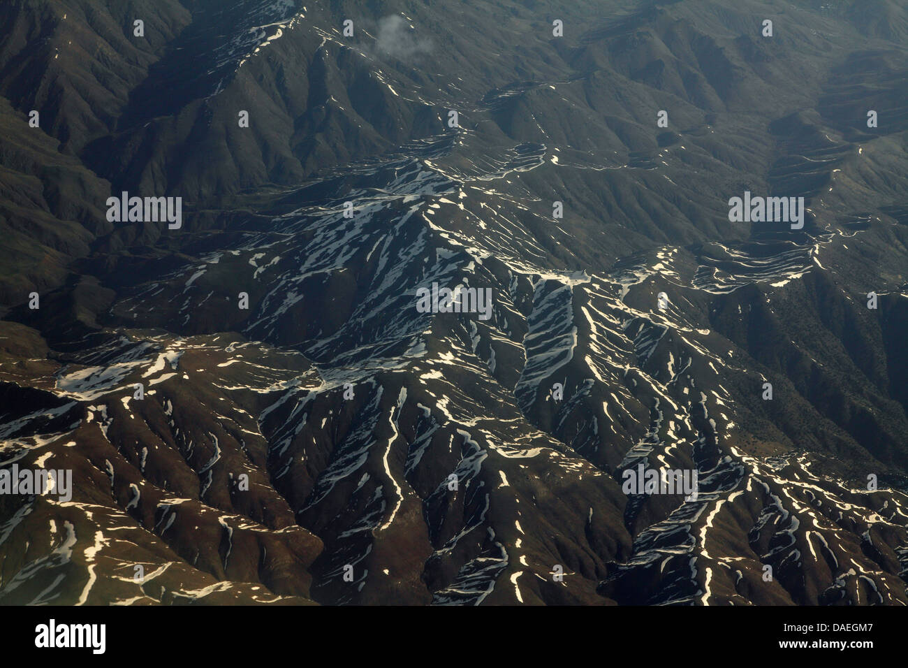 Taurus Mountains Hi Res Stock Photography And Images Alamy Middle Taurus Mountains With Snow Covered Mountain Crests Aerial Photo DAEGM7