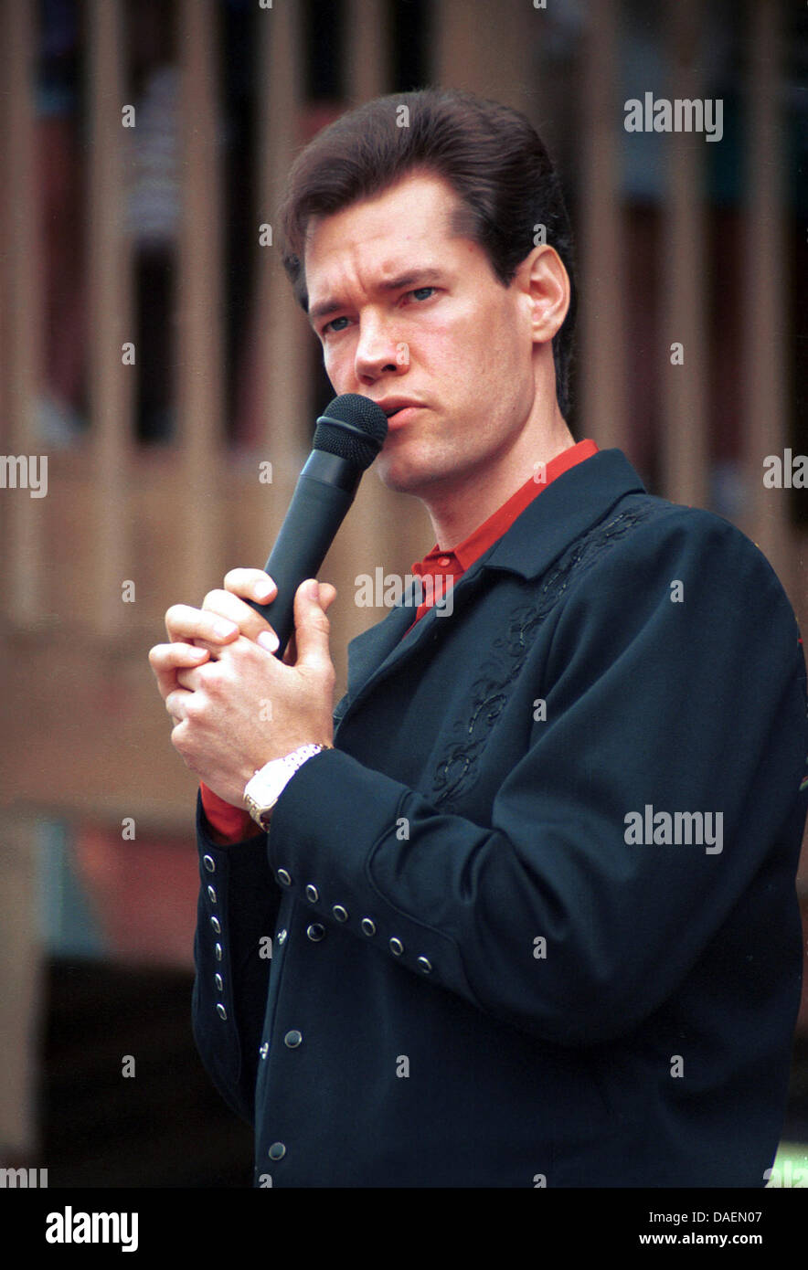 Randy travis hi-res stock photography and images - Alamy