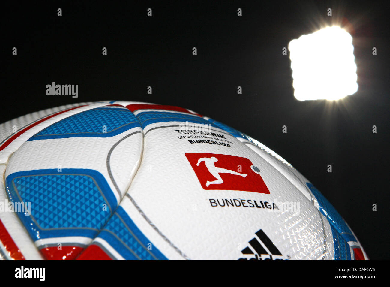 Soccer ball adidas torfabrik hi-res stock photography and images - Alamy