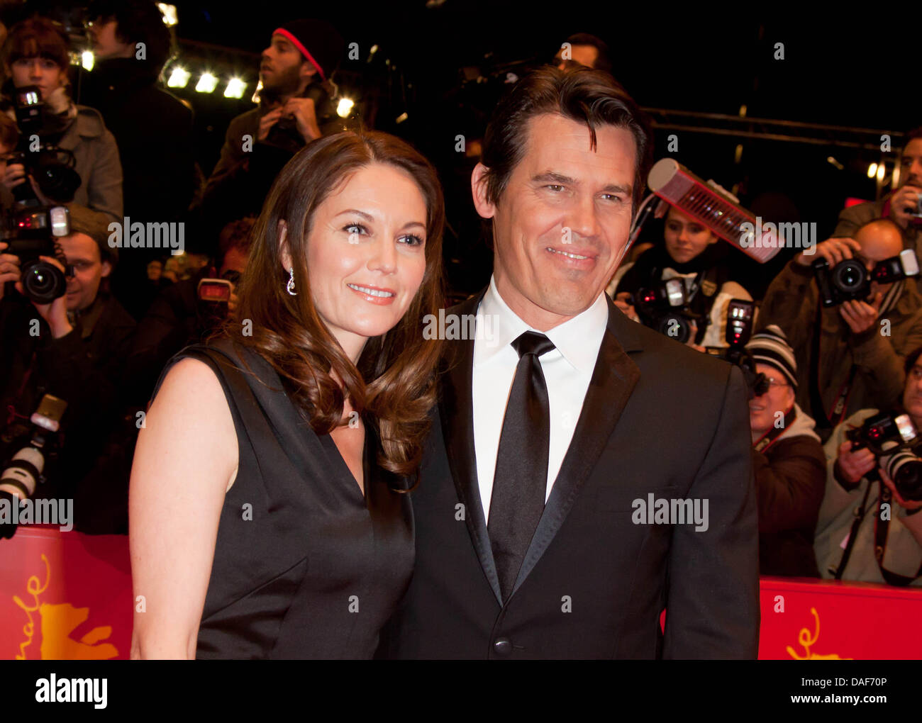 Diane lane josh brolin in hi-res stock photography and images - Alamy