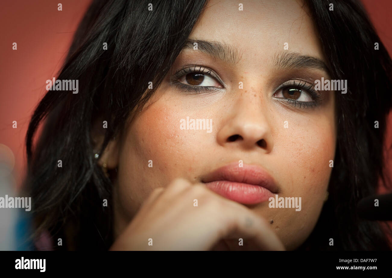 US actress Zoe Kravitz attends the press conference for the film 'Yelling To The Sky' during the 61st Berlin International Film Festival in Berlin, Germany, 12 February 2011. The film runs in competition of the International Film Festival. The 61st Berlinale takes place from 10 to 20 February 2011. Photo: Michael Kappeler dpa Stock Photo