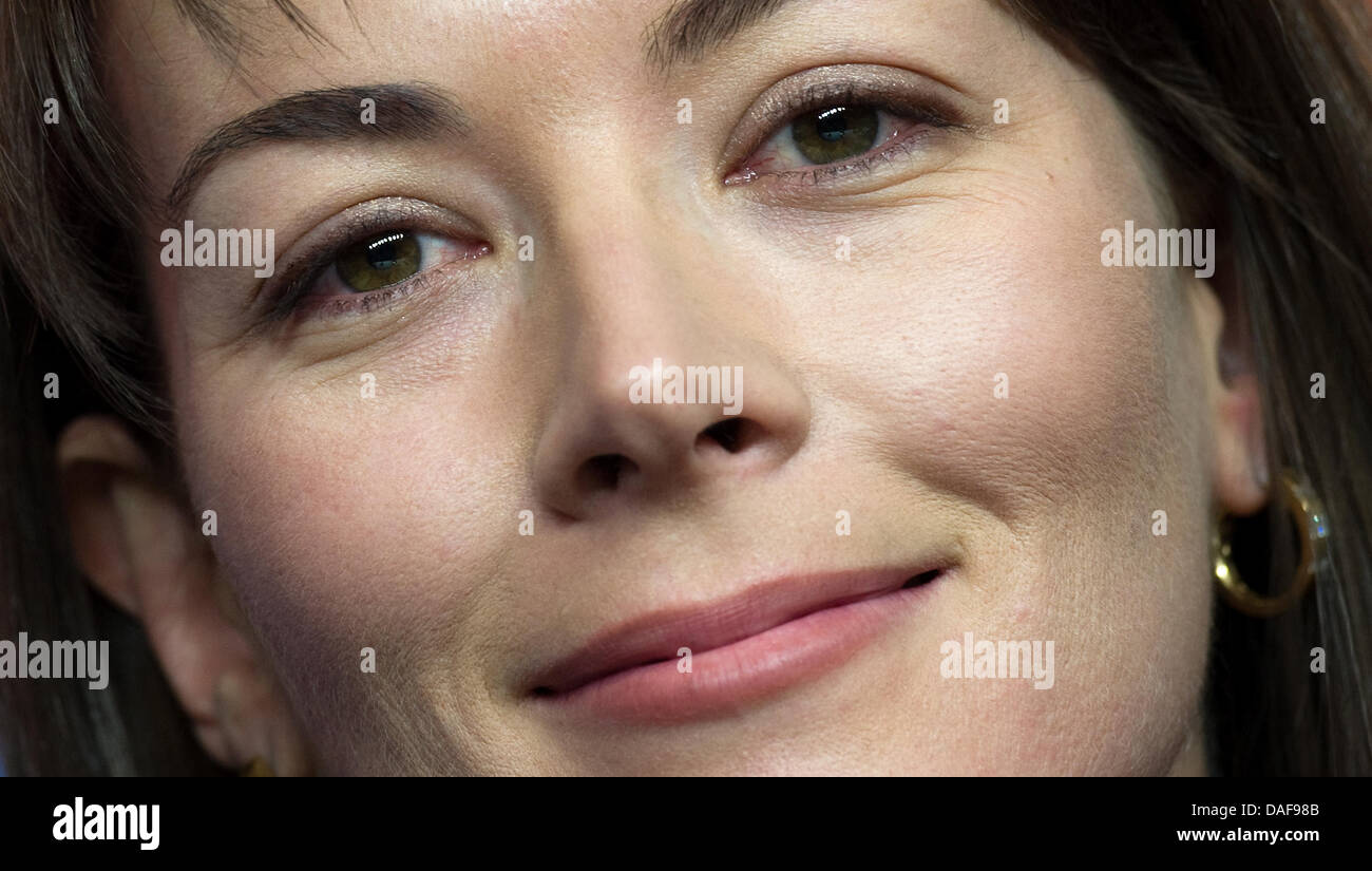 Pornografik filmlar katalogini koring