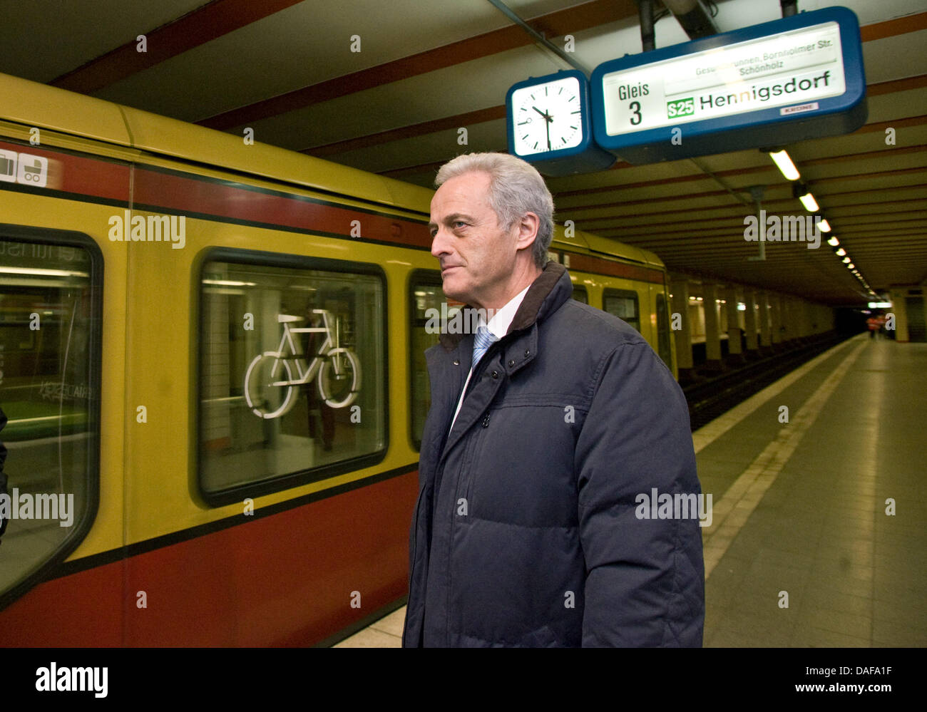 Bombardier Talent 2 Train High Resolution Stock Photography and Images ...