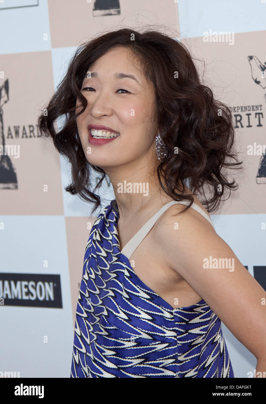 Actress Sandra Oh arrives at the 26th Annual Spirit Awards in a tent on Santa Monica Beach in Los Angeles, USA, on 26 February 2011. Photo: Hubert Boesl Stock Photo