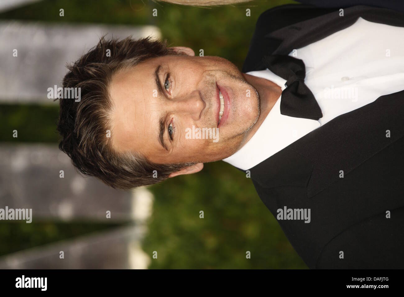 US actor Rob Lowe arrives at the Vanity Fair Oscar Party at Sunset Tower in West Hollywood, Los Angeles, USA, on 27 February 2011. Photo: Hubert Boesl Stock Photo