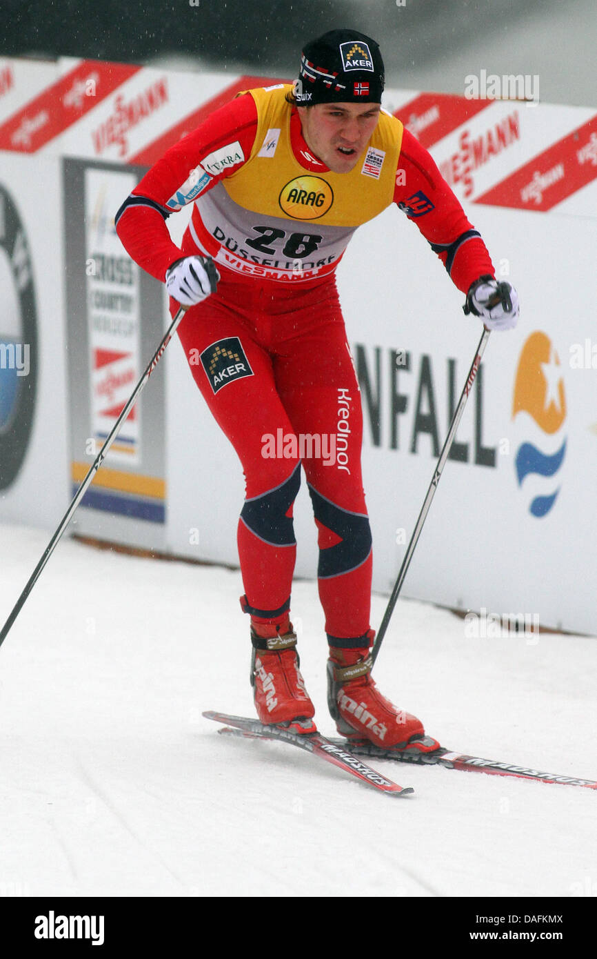 Second-placed Norwegian Paal Golberg races in the Cross-country skiing World Cup in Duesseldorf, Germany, 03 December 2011. Photo: Kevin Kurek Stock Photo