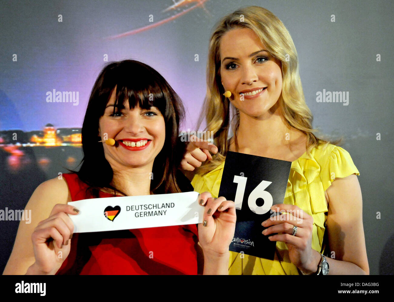 Moderators Sabine Heinrich and Judith Rakers (r) pose during the drawing of the starting order for the Eurovision Song Contest 2011 at Esprit Arena in Duesseldorf, Germany, 15 March 2011. German pop singer Lena will perform for Germany. Photo: Horst Ossinger Stock Photo