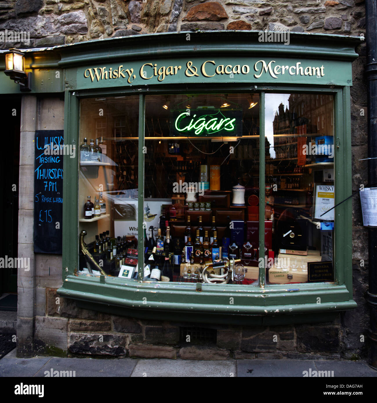 Europe, UK, Scotland,Edinburgh, typical window shop of whisky and cigar